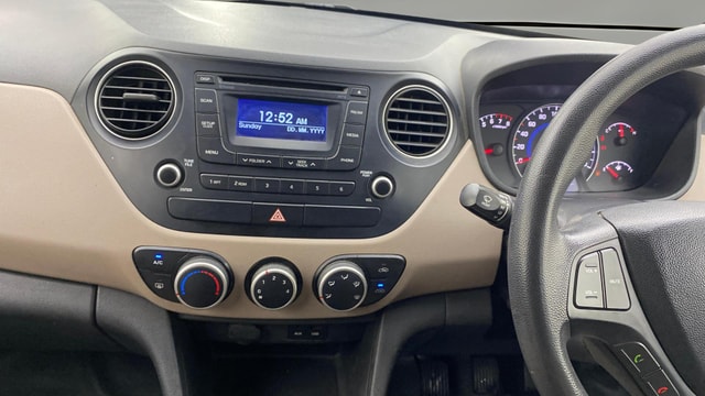 View Hyundai Grand i10 Image 30 Used Hyundai Grand i10 Image 30