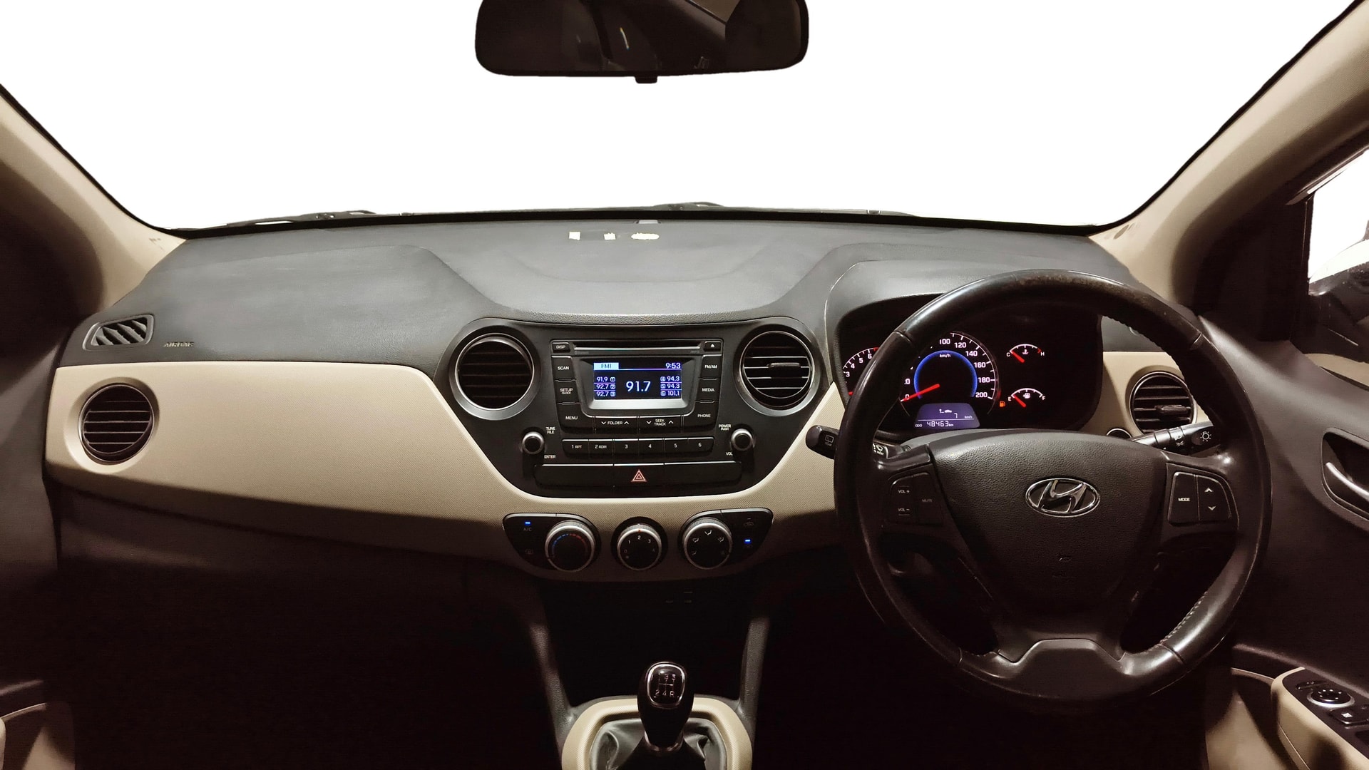 View 2016 Hyundai Grand i10 1.2 Asta Petrol Image 29 Used 2016 Hyundai Grand i10 1.2 Asta Petrol Image 29
