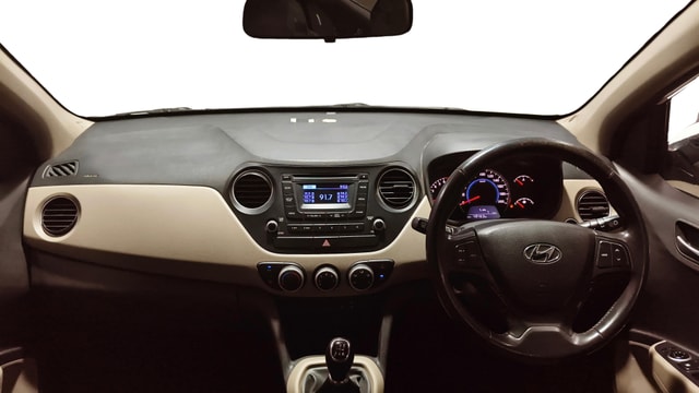 View Hyundai Grand i10 Image 29 Used Hyundai Grand i10 Image 29