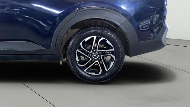 View Kia Carens Image 8 Used Kia Carens Image 8