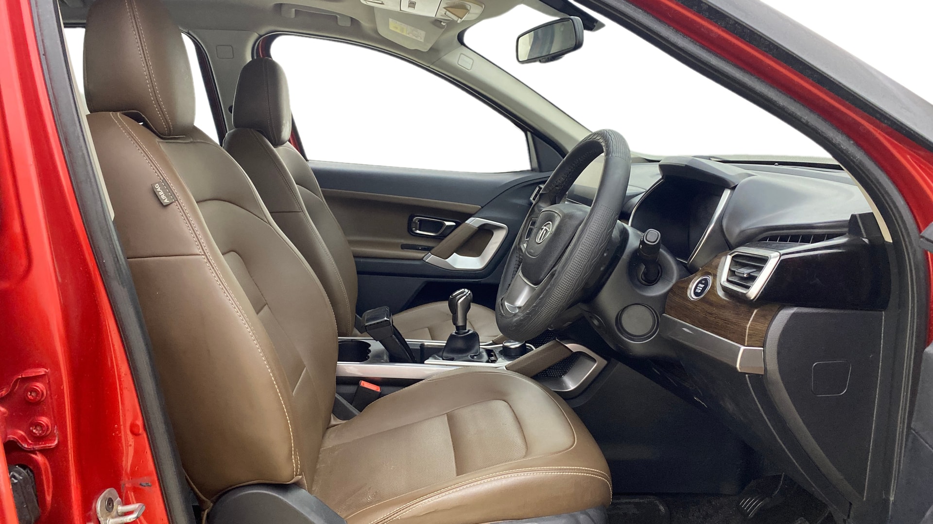 View 2022 Tata Harrier XE Image 18 Used 2022 Tata Harrier XE Image 18
