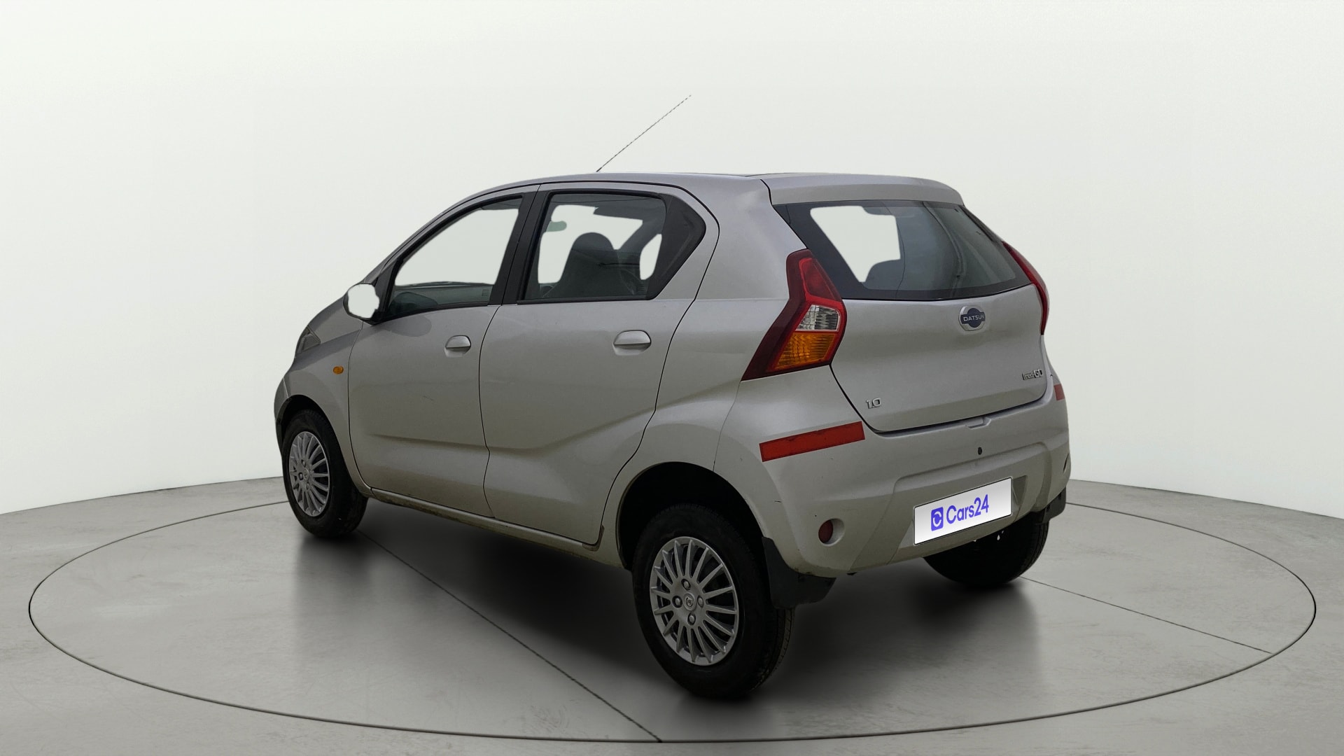 View 2018 Datsun Redi GO T (O) 1.0L AMT BS IV Image 2 Used 2018 Datsun Redi GO T (O) 1.0L AMT BS IV Image 2