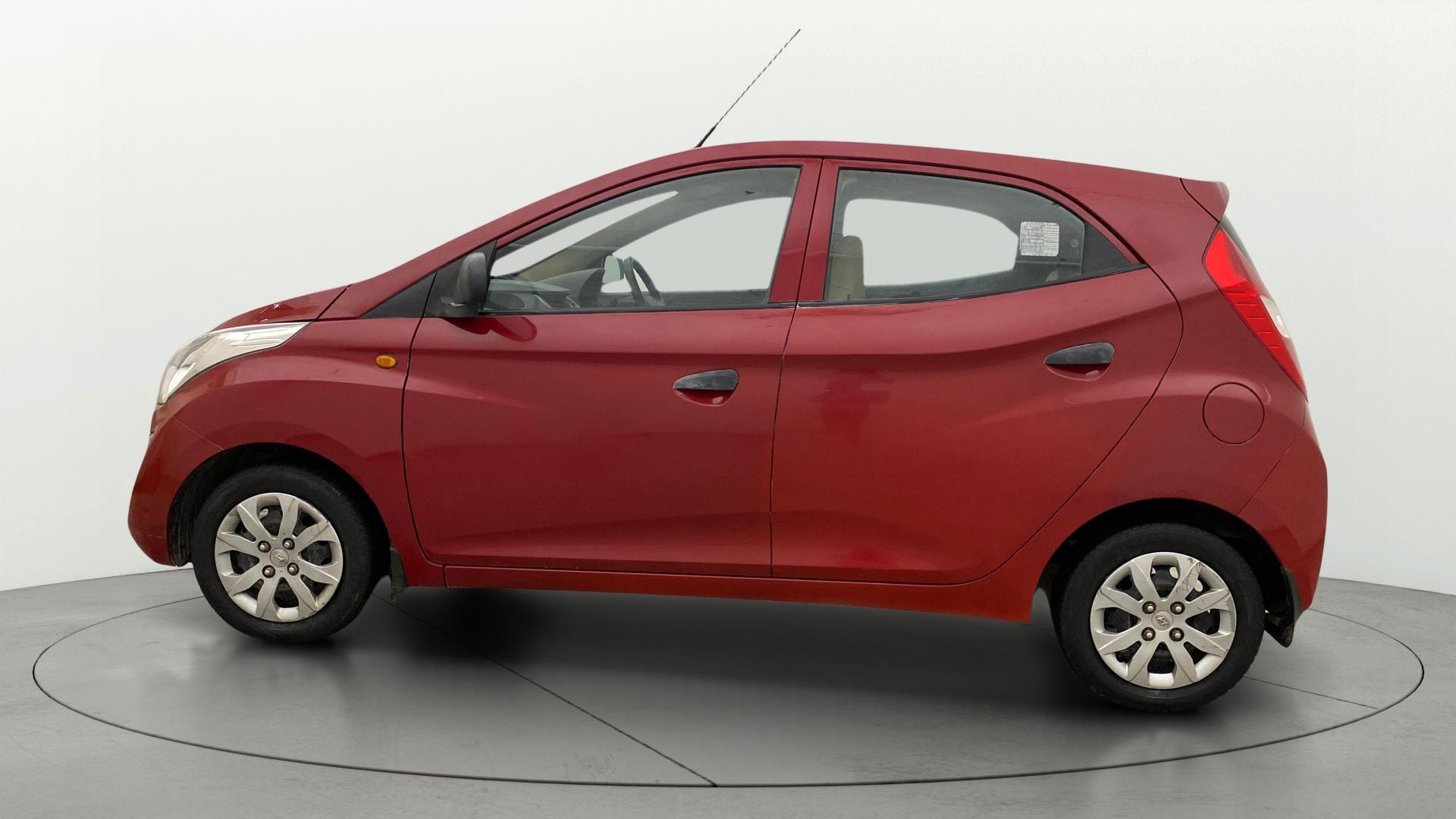 View 2016 Hyundai EON Magna Plus Image 24 Used 2016 Hyundai EON Magna Plus Image 24