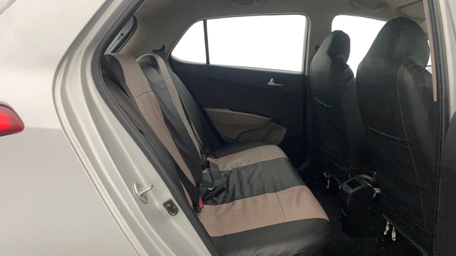 View Hyundai Grand i10 Image 13 Used Hyundai Grand i10 Image 13