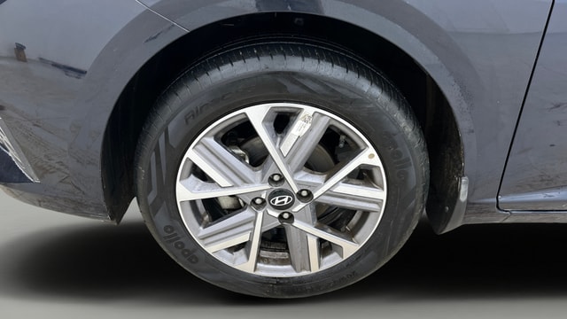 View Hyundai Verna Image 35 Used Hyundai Verna Image 35