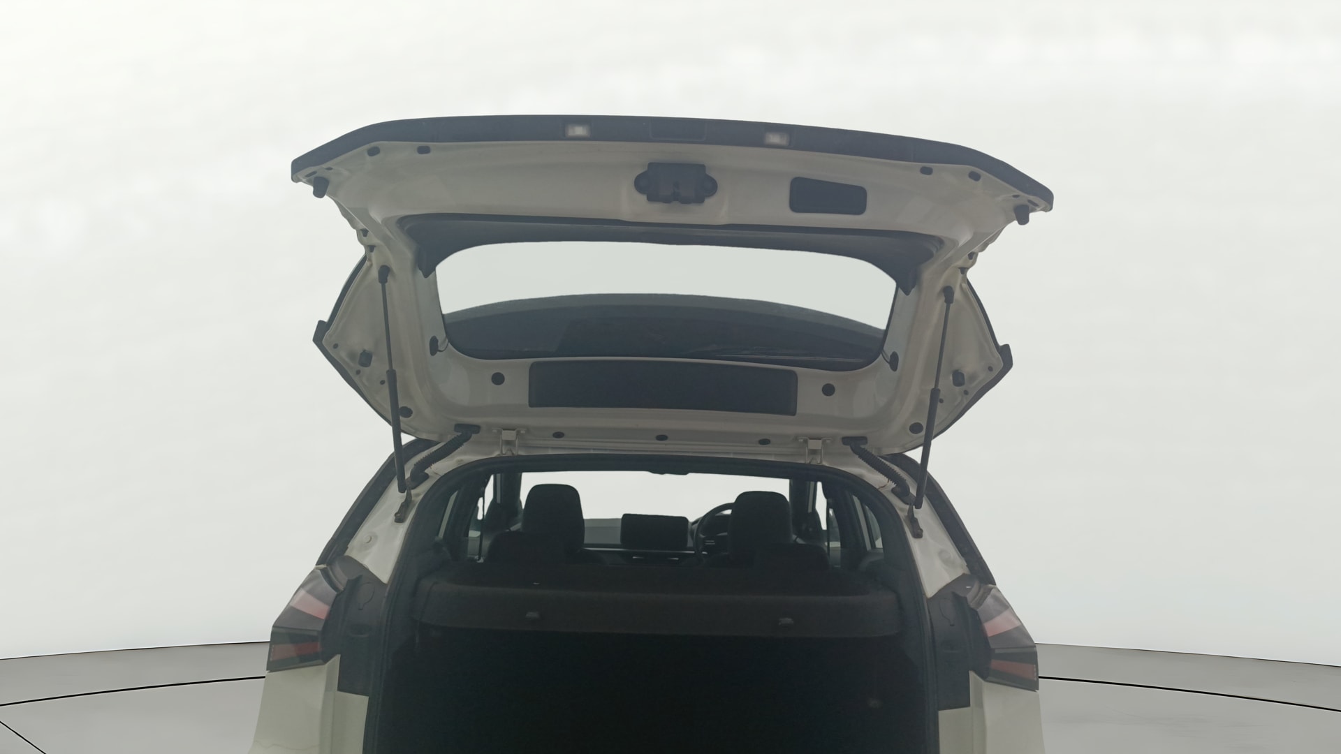 View 2023 Tata Nexon Revotron XE Image 31 Used 2023 Tata Nexon Revotron XE Image 31