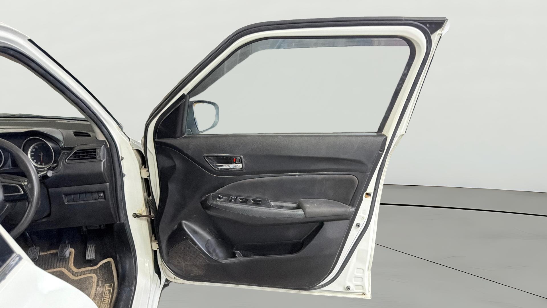 View 2022 Maruti Suzuki 1000 Base Variant Image 43 Used 2022 Maruti Suzuki 1000 Base Variant Image 43