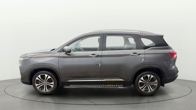 View MG Hector Plus Image 5 Used MG Hector Plus Image 5