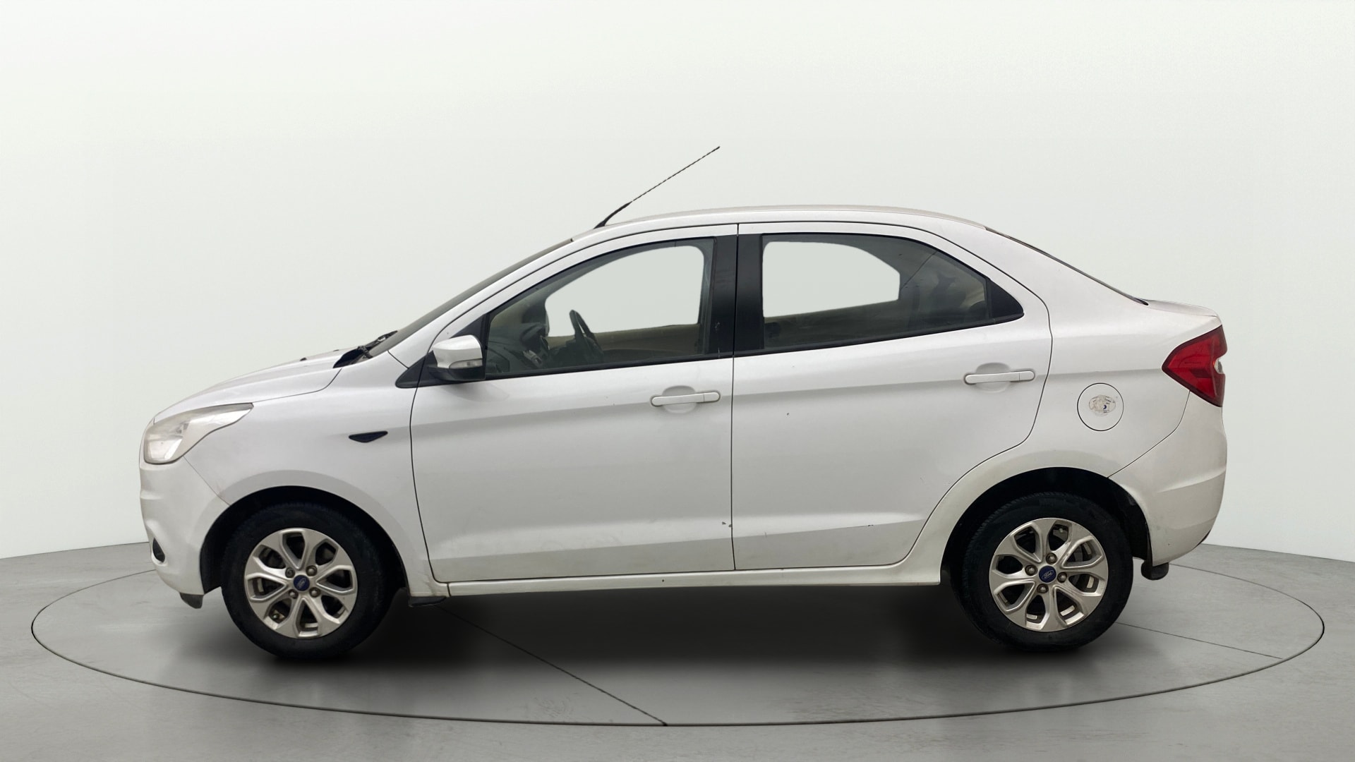 View 2017 Ford Figo Aspire 1.2P Ambiente MT BS IV Image 6 Used 2017 Ford Figo Aspire 1.2P Ambiente MT BS IV Image 6