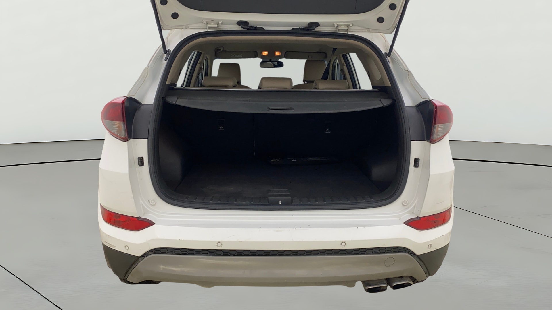 View 2018 Hyundai Tucson R 2.0 6-Speed Automatic GL BS IV Image 41 Used 2018 Hyundai Tucson R 2.0 6-Speed Automatic GL BS IV Image 41
