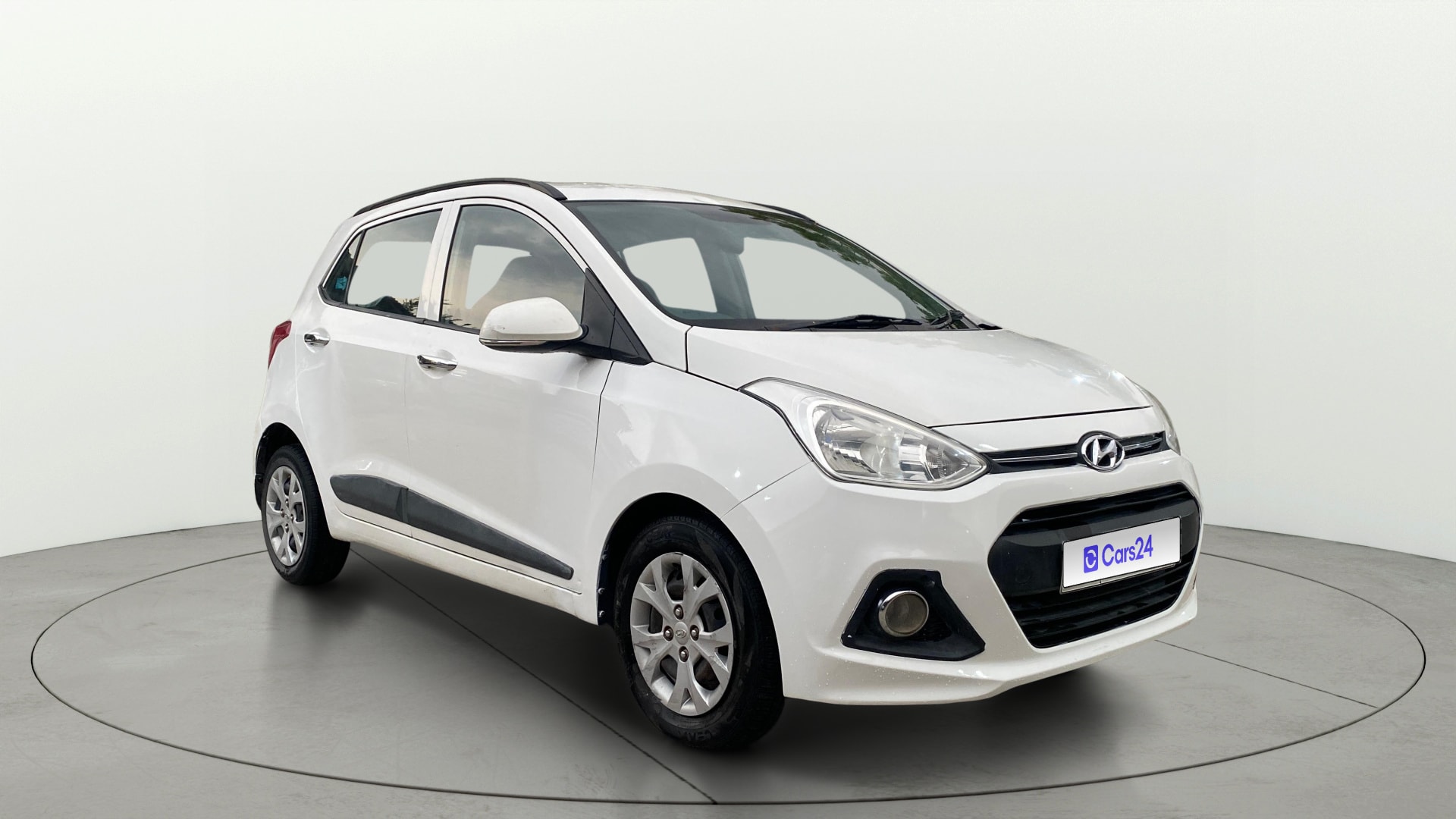View 2015 Hyundai Grand i10 Sportz 1.2 Kappa Image 35 Used 2015 Hyundai Grand i10 Sportz 1.2 Kappa Image 35