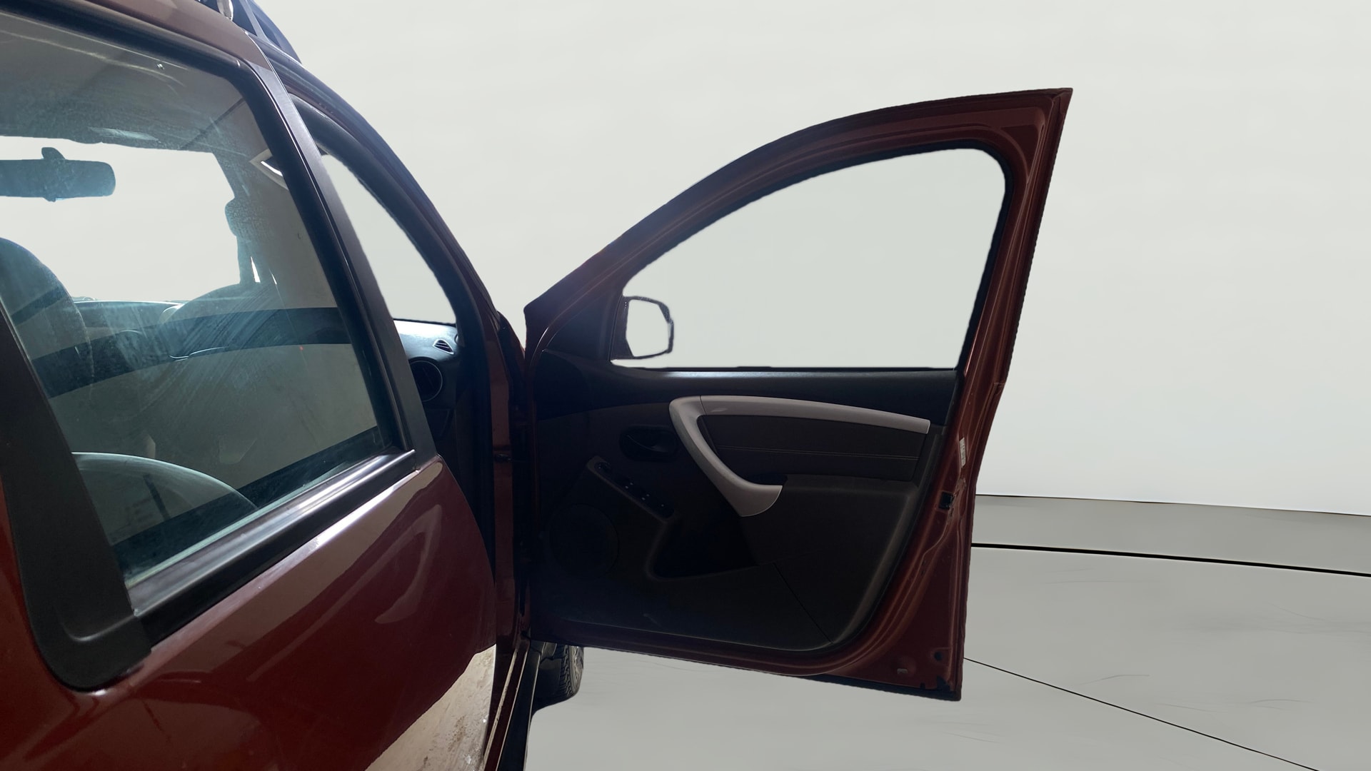 View 2019 Renault Duster Diesel 110PS RXZ AMT Image 44 Used 2019 Renault Duster Diesel 110PS RXZ AMT Image 44