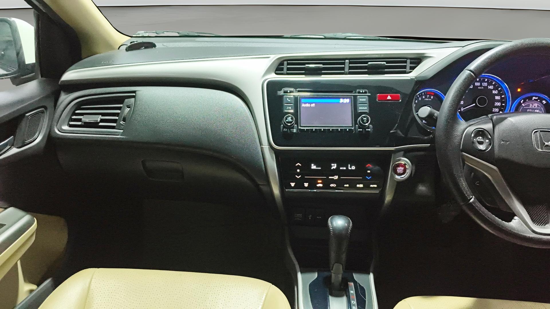 View 2016 Honda City ZX MT Diesel Anniversary Edition Image 18 Used 2016 Honda City ZX MT Diesel Anniversary Edition Image 18