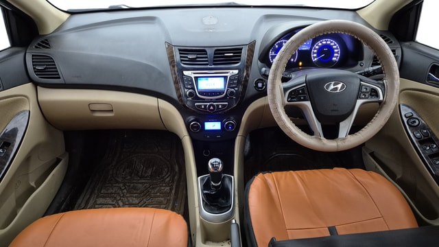 View Hyundai Fluidic Verna Image 15 Used Hyundai Fluidic Verna Image 15