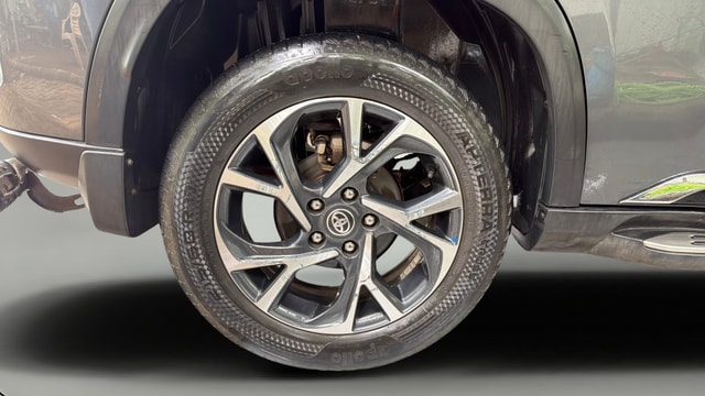 View Toyota Urban Cruiser Hyryder Image 34 Used Toyota Urban Cruiser Hyryder Image 34