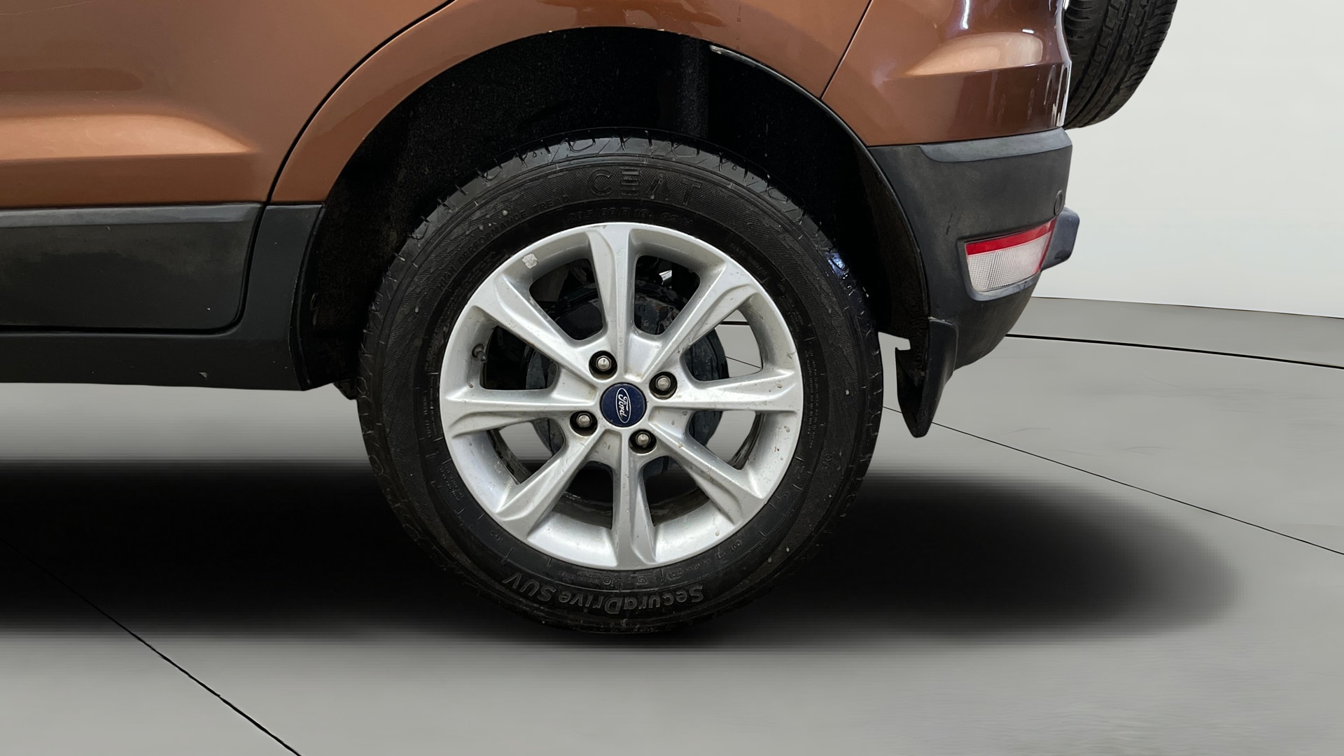 View 2019 Ford EcoSport 1.5 TDCi Diesel Ambiente BS IV Image 11 Used 2019 Ford EcoSport 1.5 TDCi Diesel Ambiente BS IV Image 11