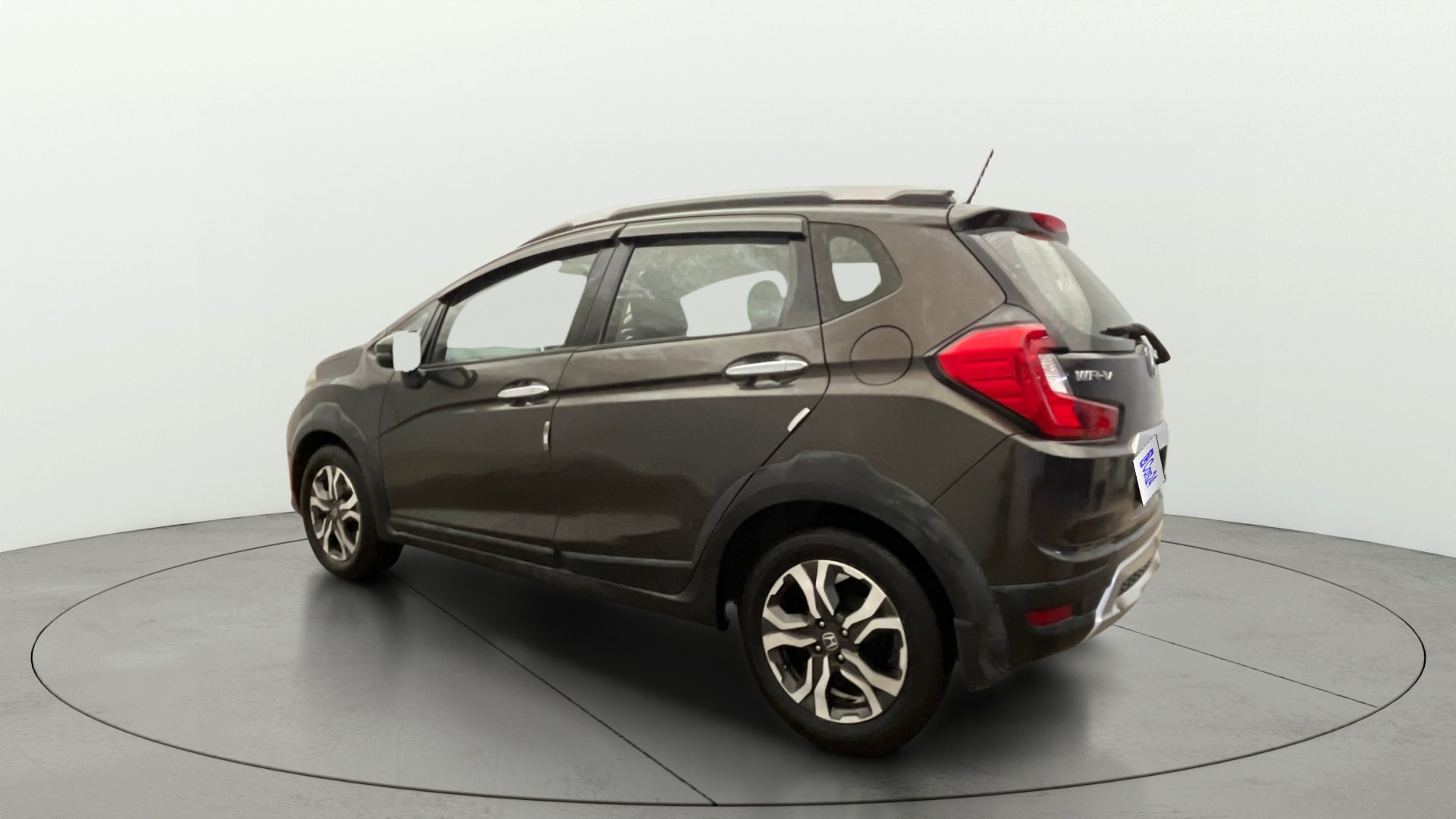 View 2018 Honda WR-V S MT Diesel Edge Edition Image 2 Used 2018 Honda WR-V S MT Diesel Edge Edition Image 2