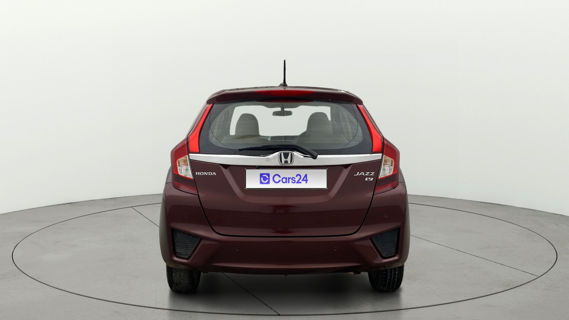 View 2016 Honda Jazz E MT Diesel Image 39 Used 2016 Honda Jazz E MT Diesel Image 39