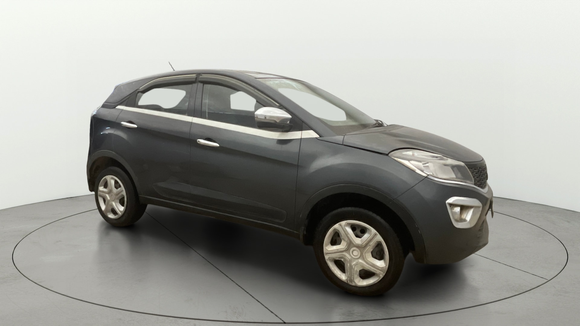 View 2019 Tata Nexon Revotron XM Image 21 Used 2019 Tata Nexon Revotron XM Image 21