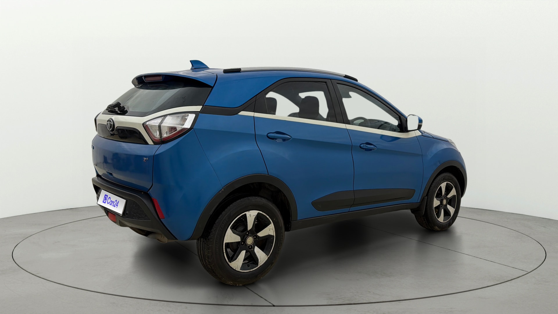 Used 2017 Tata Nexon Used 2017 Tata Nexon