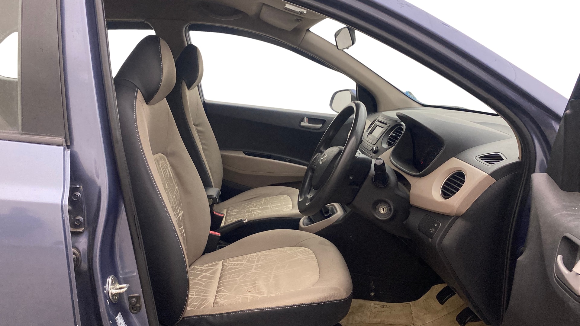 View 2015 Hyundai Xcent S Petrol Image 25 Used 2015 Hyundai Xcent S Petrol Image 25