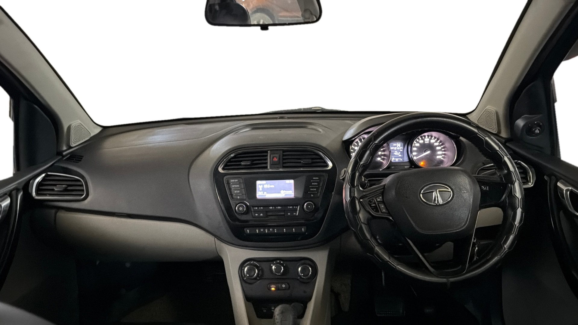 View 2019 Tata Tiago Revotorq XB Image 15 Used 2019 Tata Tiago Revotorq XB Image 15