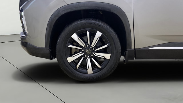 View MG Hector Image 36 Used MG Hector Image 36
