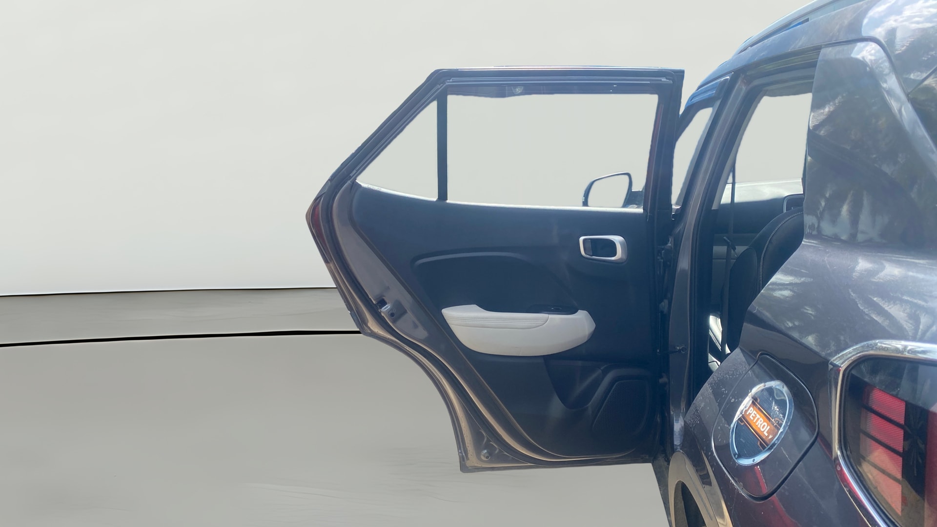 View 2023 Hyundai Venue SX (O) 1.0 Turbo Petrol DCT Image 22 Used 2023 Hyundai Venue SX (O) 1.0 Turbo Petrol DCT Image 22