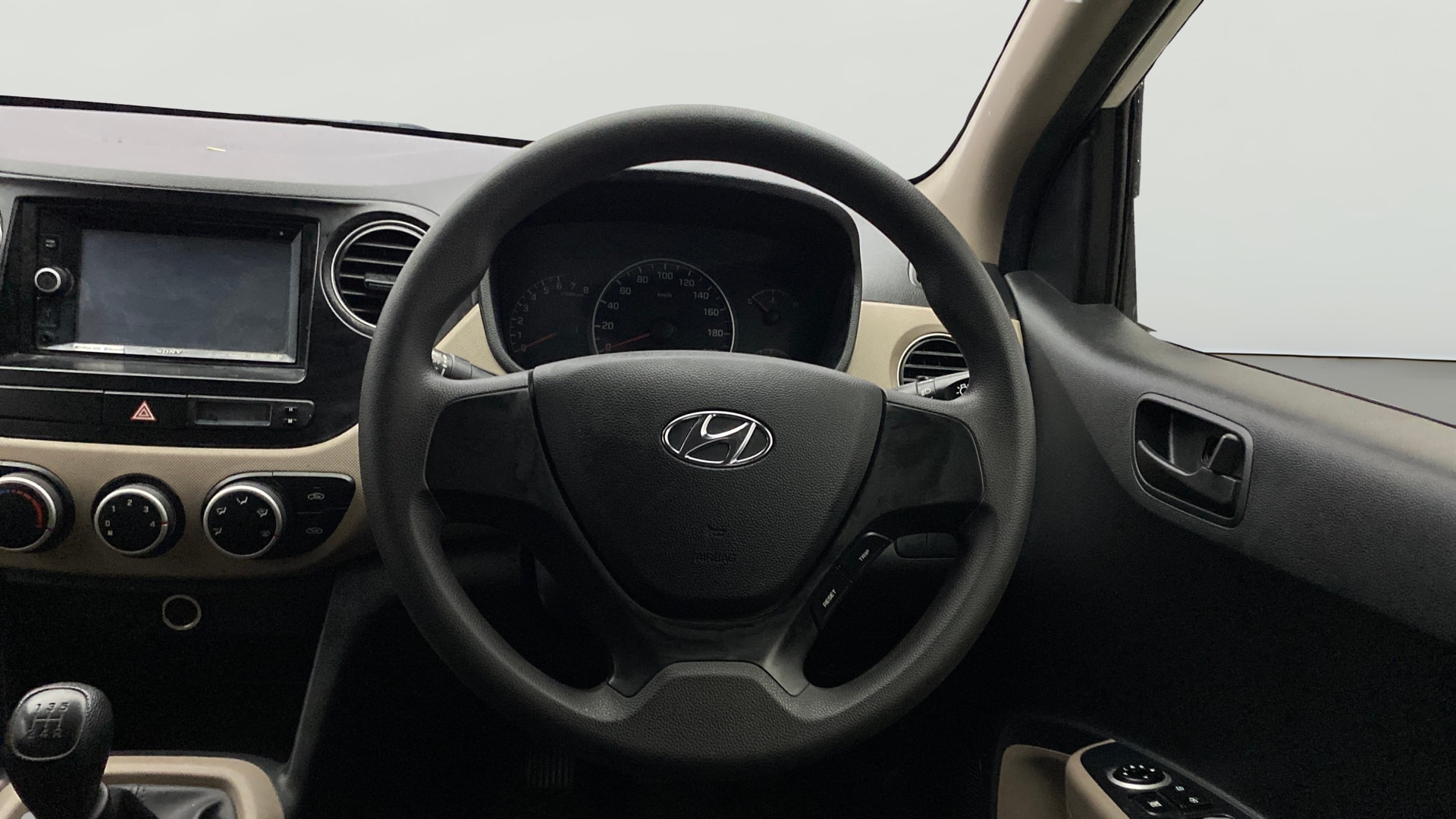 Used 2016 Hyundai Grand i10 Used 2016 Hyundai Grand i10