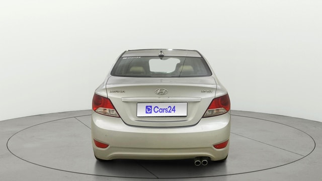 View Hyundai Fluidic Verna Image 38 Used Hyundai Fluidic Verna Image 38