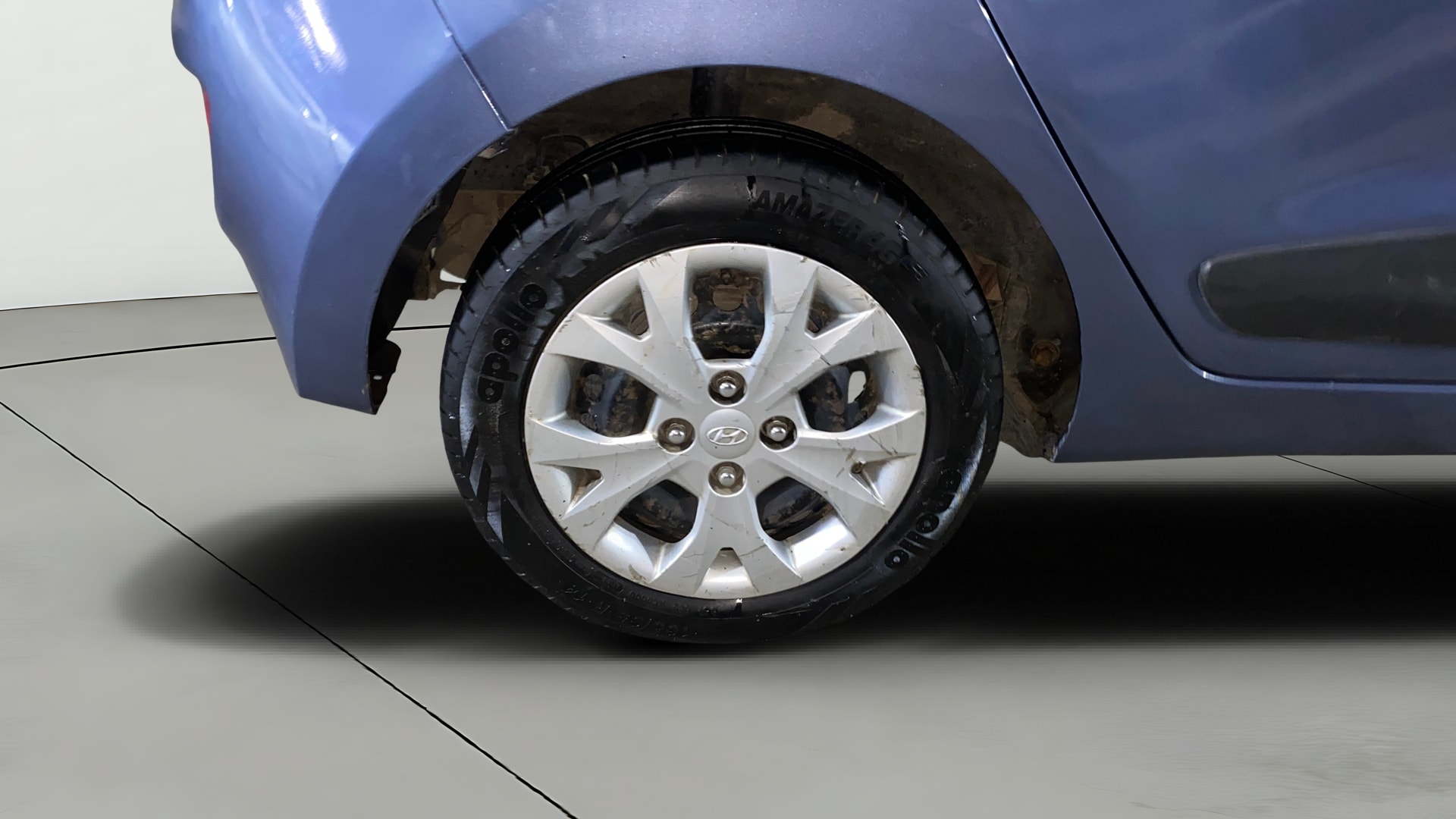 View 2015 Hyundai Grand i10 Sportz 1.2 Kappa Image 23 Used 2015 Hyundai Grand i10 Sportz 1.2 Kappa Image 23