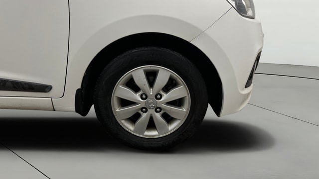 View Hyundai Xcent Image 39 Used Hyundai Xcent Image 39