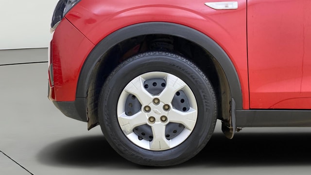 View Mahindra XUV300 Image 27 Used Mahindra XUV300 Image 27