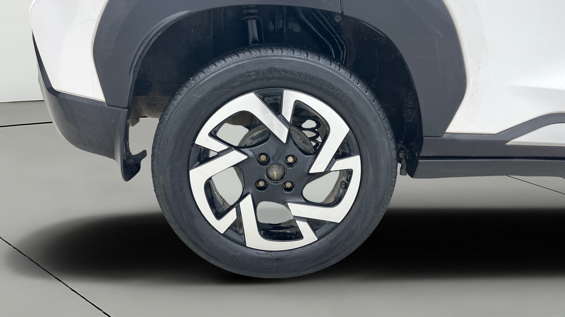 View 2021 Nissan Magnite XV Image 24 Used 2021 Nissan Magnite XV Image 24