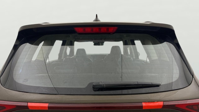 View Kia Carens Image 4 Used Kia Carens Image 4