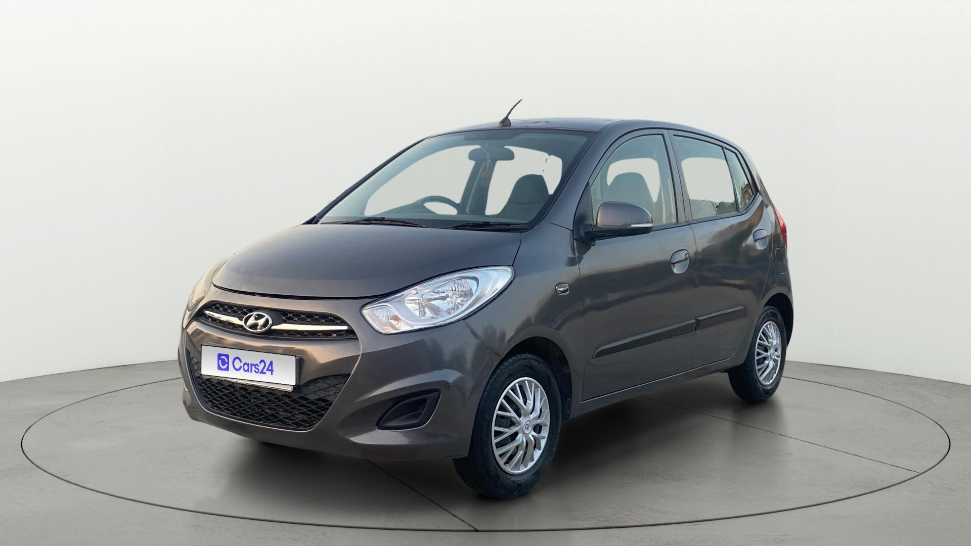 View 2013 Hyundai i10 1.2 Magna MT Image 34 Used 2013 Hyundai i10 1.2 Magna MT Image 34