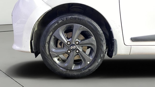 View Hyundai Grand i10 Image 28 Used Hyundai Grand i10 Image 28