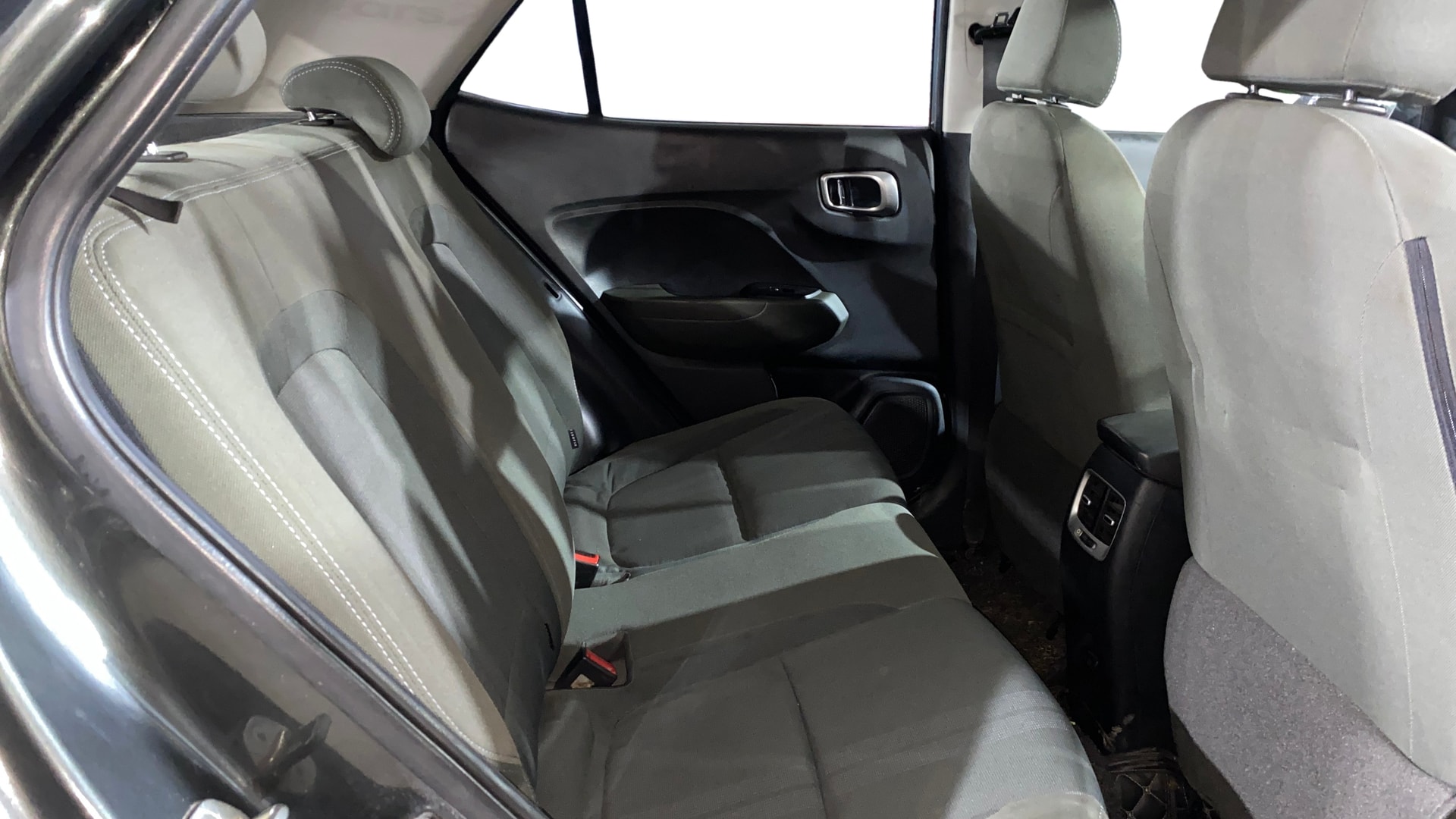 View 2021 Hyundai Venue SX 1.0 iMT Petrol Image 31 Used 2021 Hyundai Venue SX 1.0 iMT Petrol Image 31