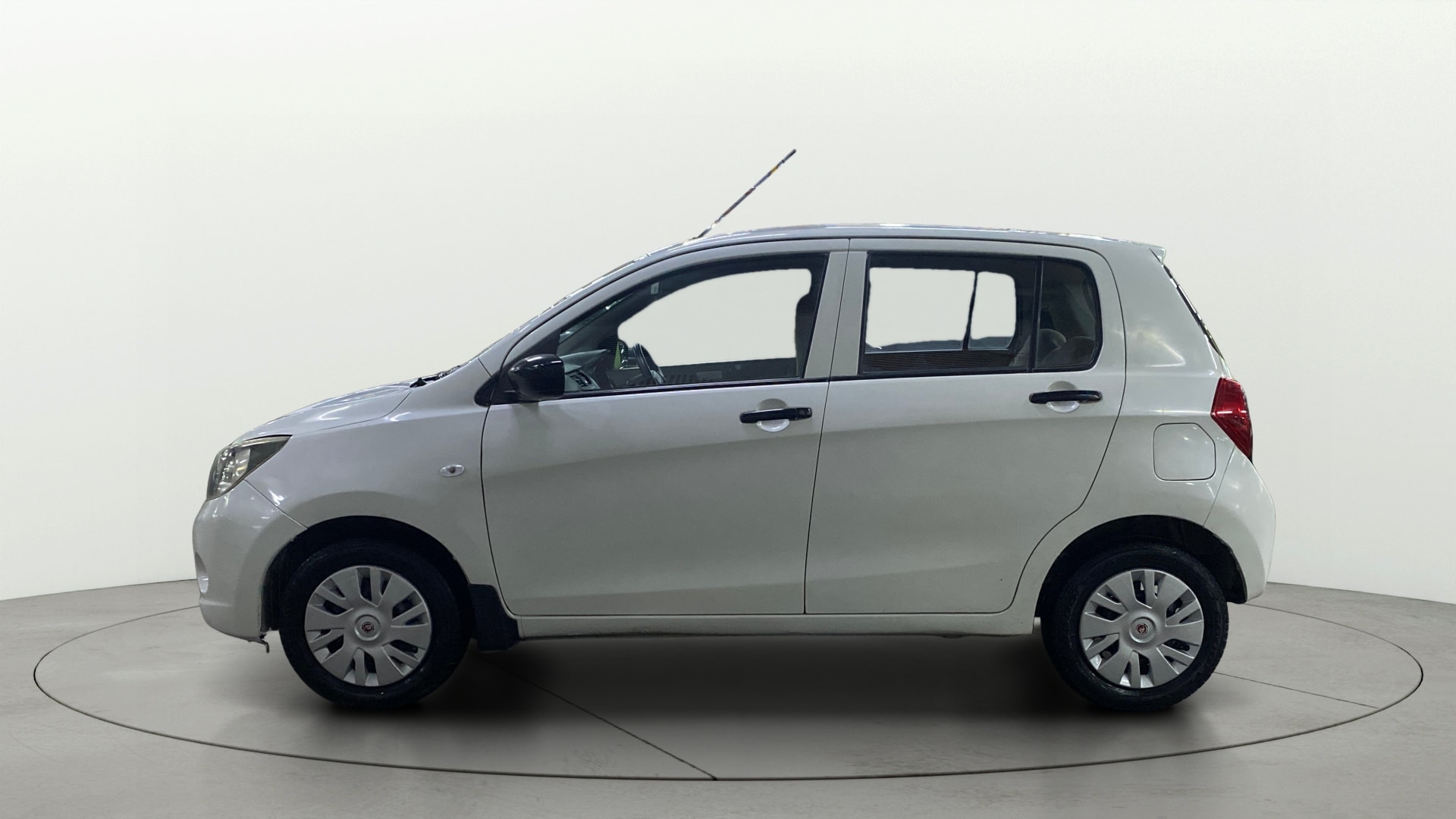View 2014 Maruti Suzuki 1000 Base Variant Image 5 Used 2014 Maruti Suzuki 1000 Base Variant Image 5