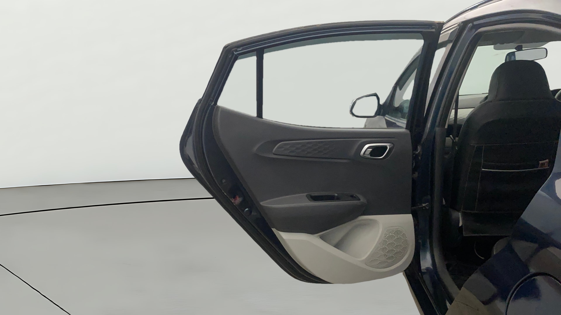 View 2020 Hyundai Grand i10 Nios Sportz Petrol AMT Image 16 Used 2020 Hyundai Grand i10 Nios Sportz Petrol AMT Image 16
