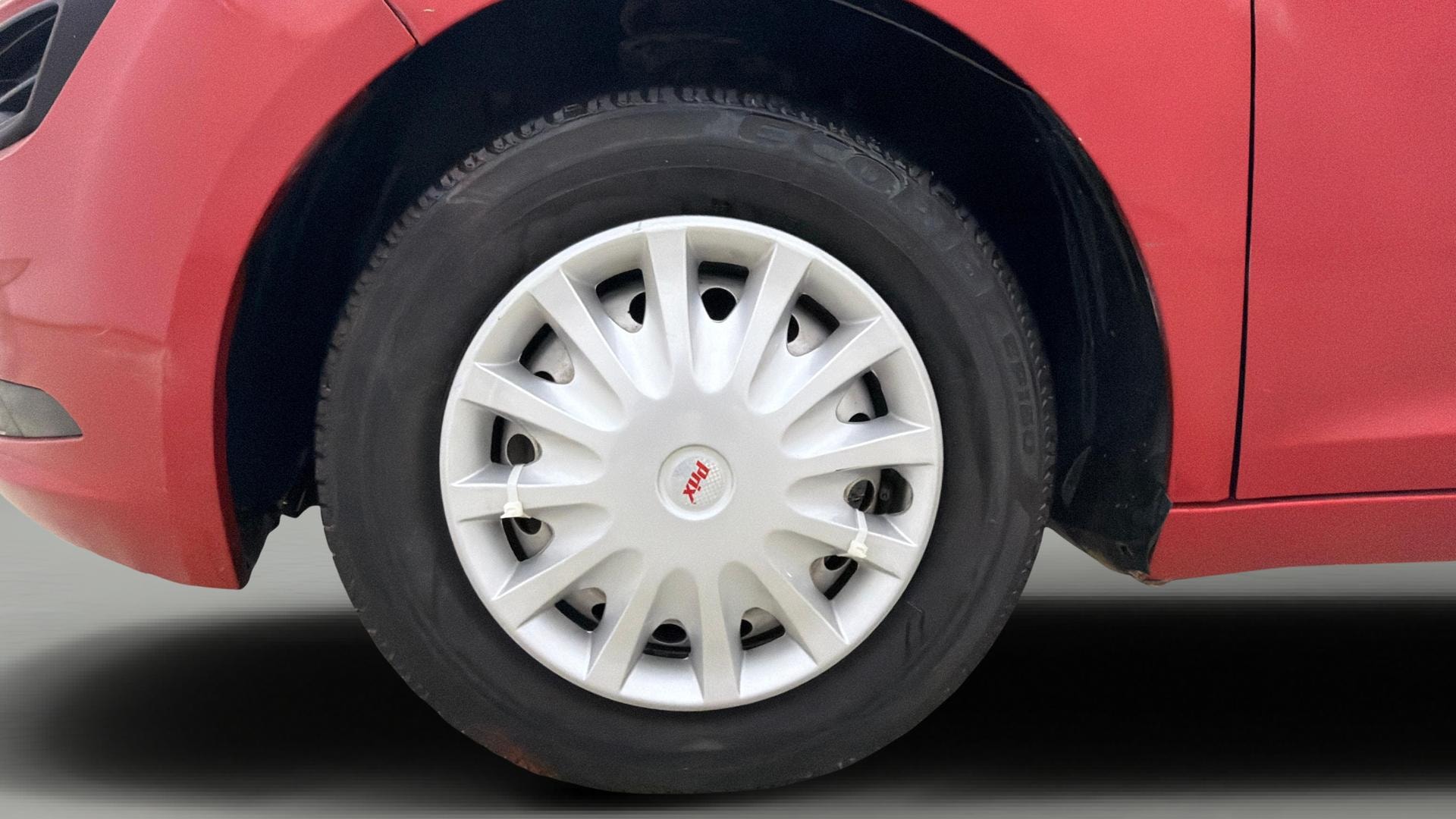 View 2021 Tata Altroz XE Petrol Image 27 Used 2021 Tata Altroz XE Petrol Image 27