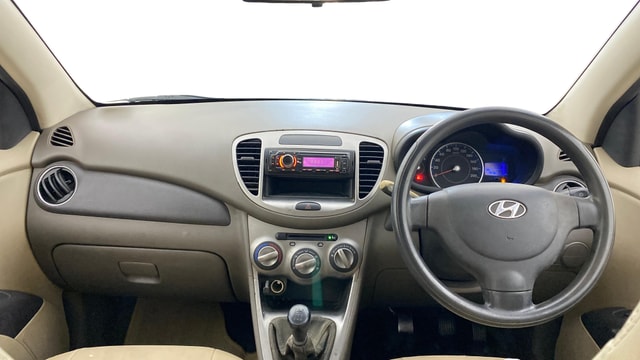 View Hyundai i10 Image 15 Used Hyundai i10 Image 15