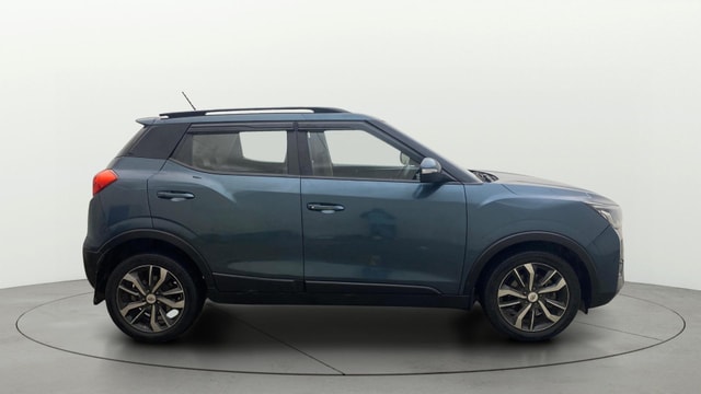 View Mahindra XUV300 Image 8 Used Mahindra XUV300 Image 8
