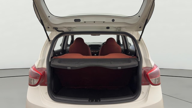 View Hyundai Grand i10 Image 37 Used Hyundai Grand i10 Image 37