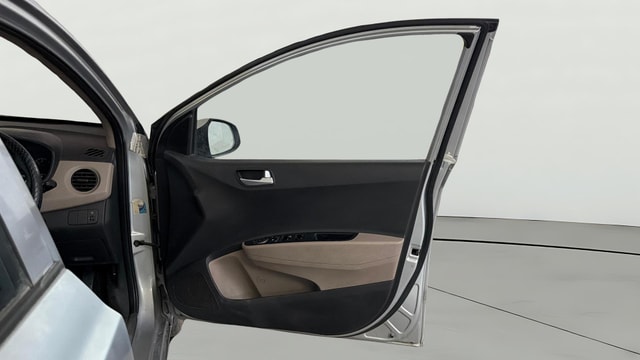 View Hyundai Grand i10 Image 44 Used Hyundai Grand i10 Image 44