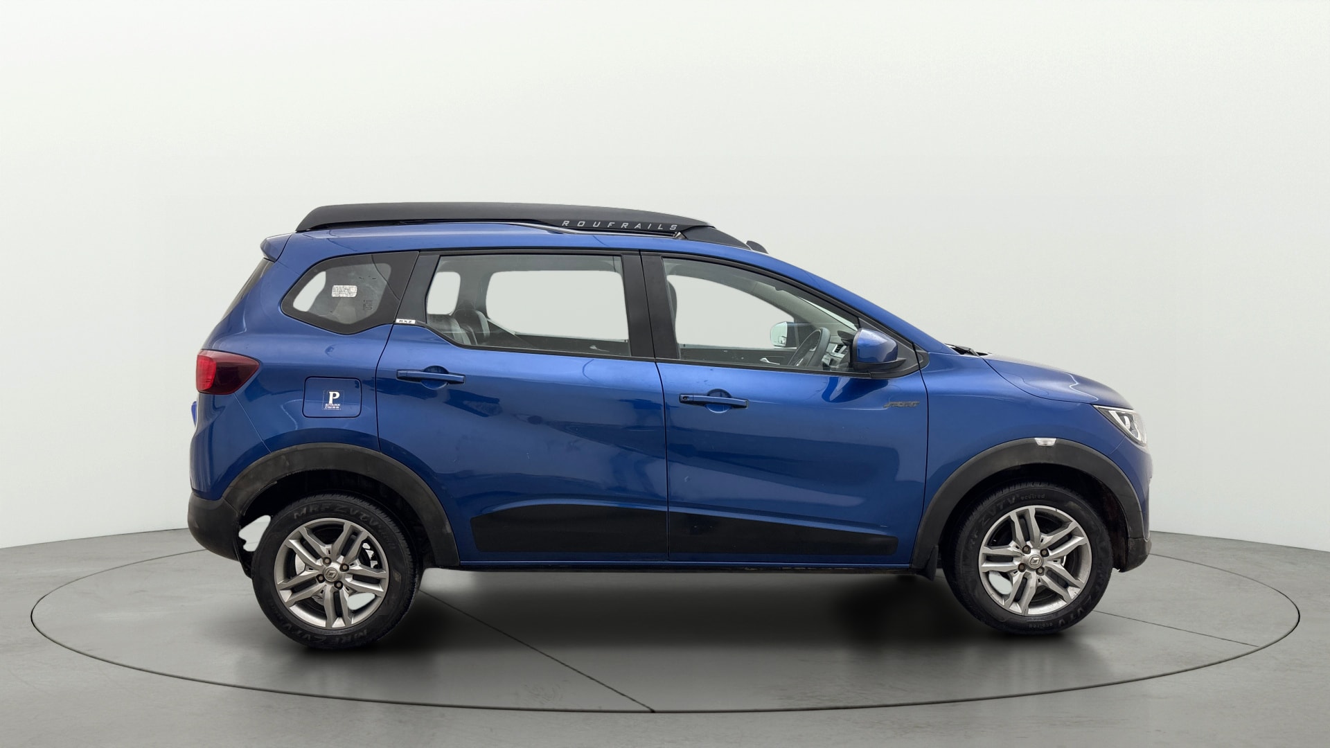 View 2020 Renault Triber RXZ Image 8 Used 2020 Renault Triber RXZ Image 8