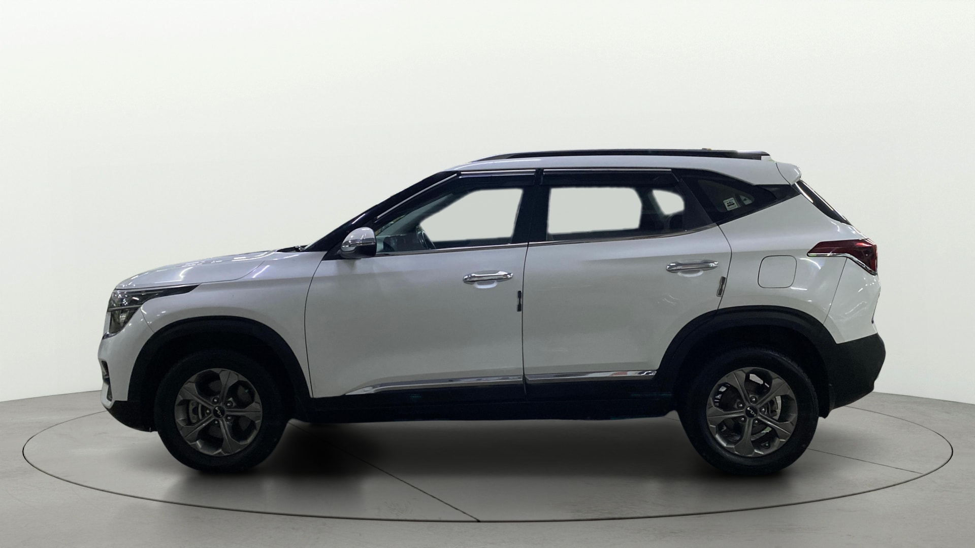 View 2022 Kia Seltos HTK Plus Diesel Image 27 Used 2022 Kia Seltos HTK Plus Diesel Image 27