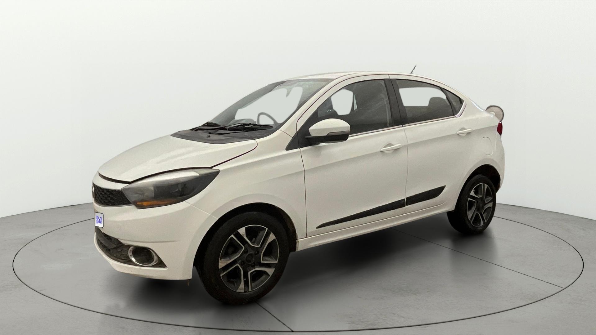 View 2017 Tata Tigor XZ (O) Petrol Image 35 Used 2017 Tata Tigor XZ (O) Petrol Image 35