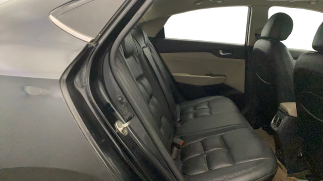 View Hyundai Verna Image 38 Used Hyundai Verna Image 38