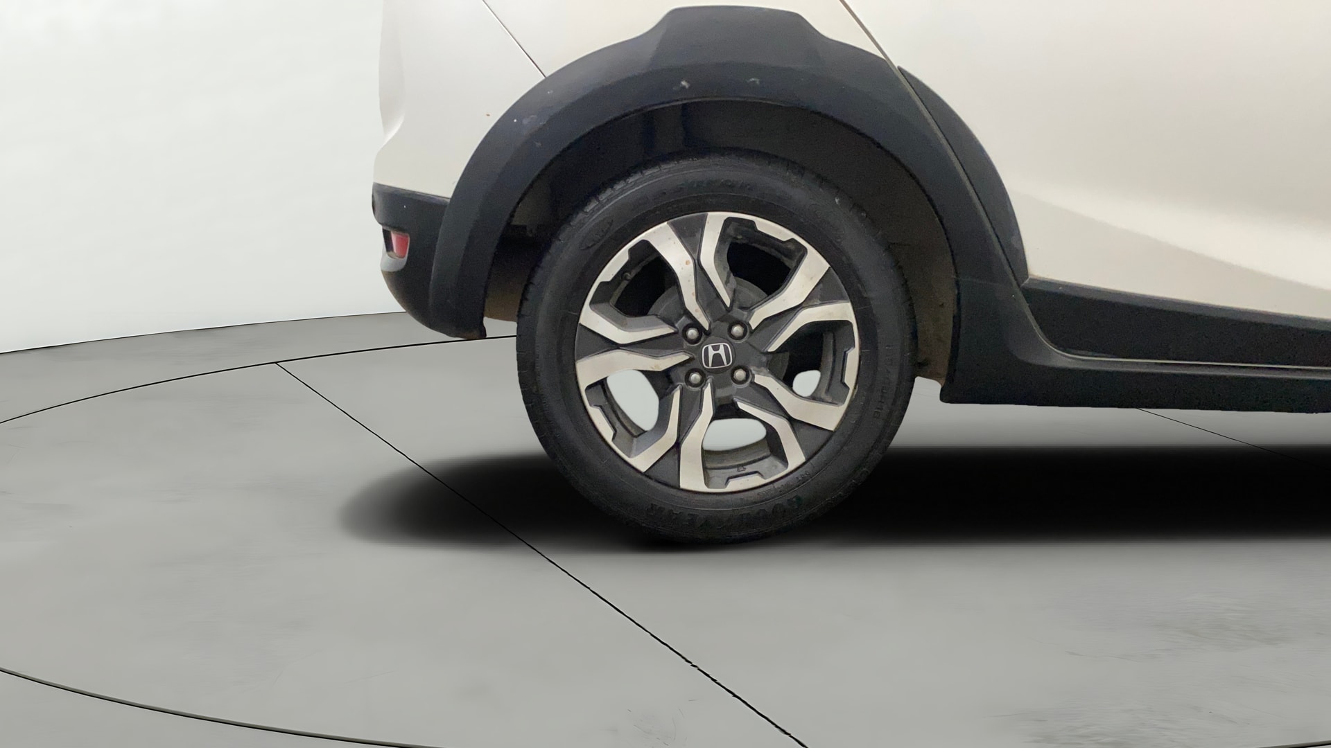 View 2019 Honda WR-V S MT Diesel Edge Edition Image 23 Used 2019 Honda WR-V S MT Diesel Edge Edition Image 23